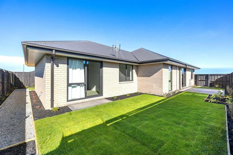 8 Carabella Crescent Rolleston_11