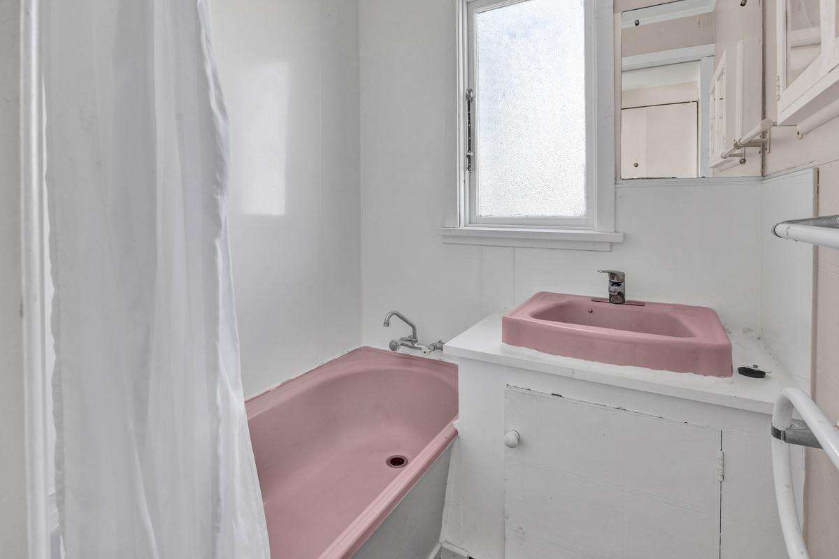 76 Disraeli Street_5