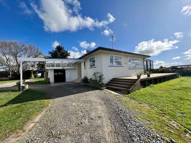 Feilding Country - Three bedroom