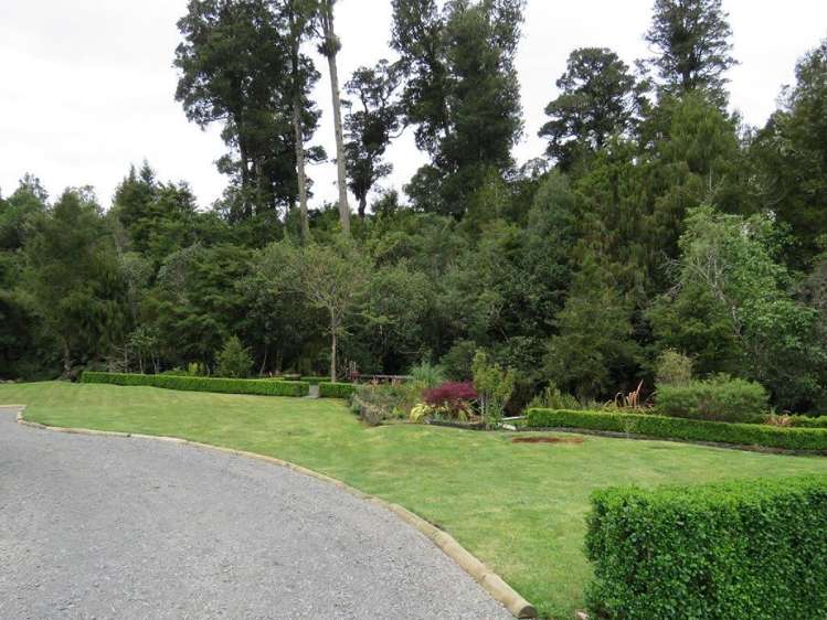 27 Uwha Road Owhango_6