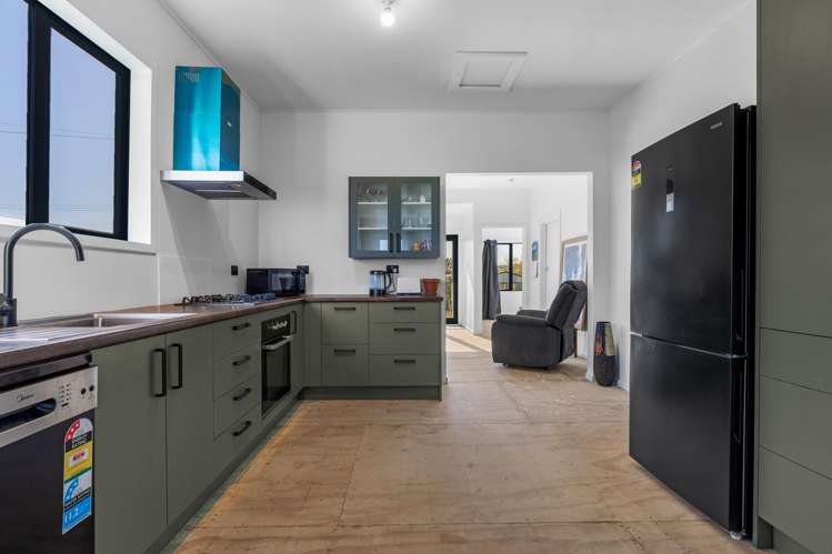 9 Princes Street Waikari_1
