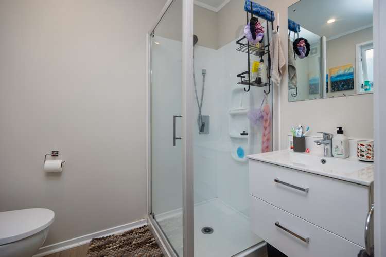 25 Fairleigh Avenue Mount Albert_28