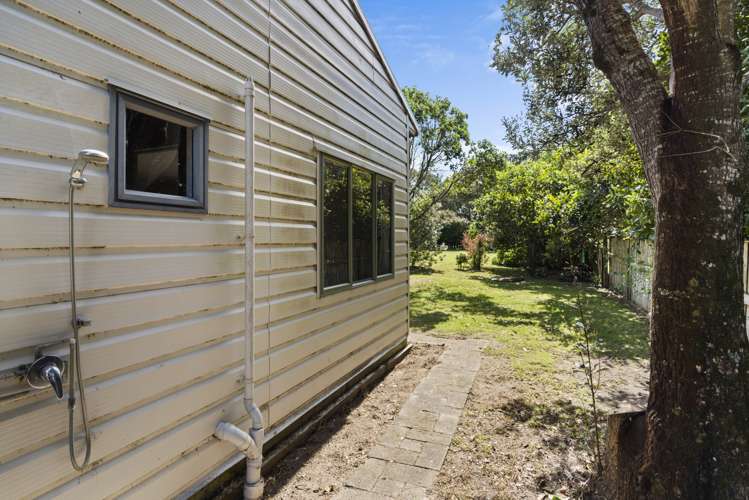 506 Ocean Road Whangamata_35