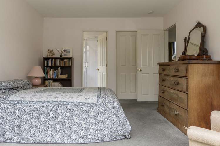 5B Awanui Street Hilltop_18