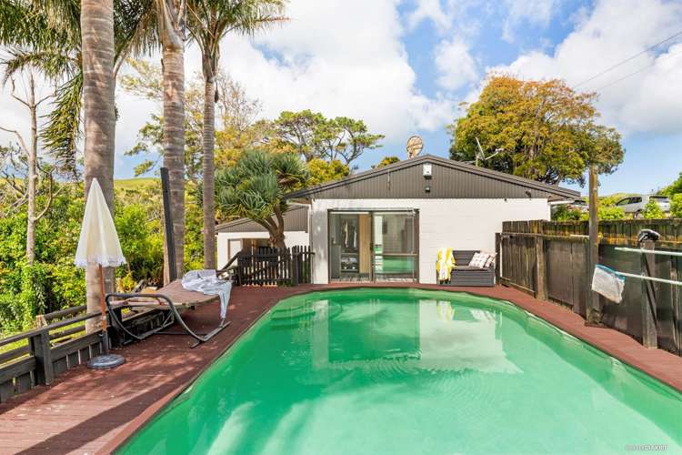 15 Kelland Road Pollok_18