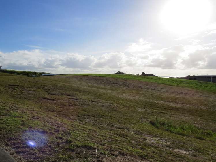 5 Sunrise Place Cable Bay_3