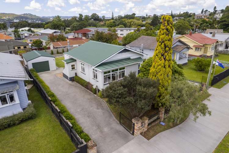 5 Bernard Street Avenues_15