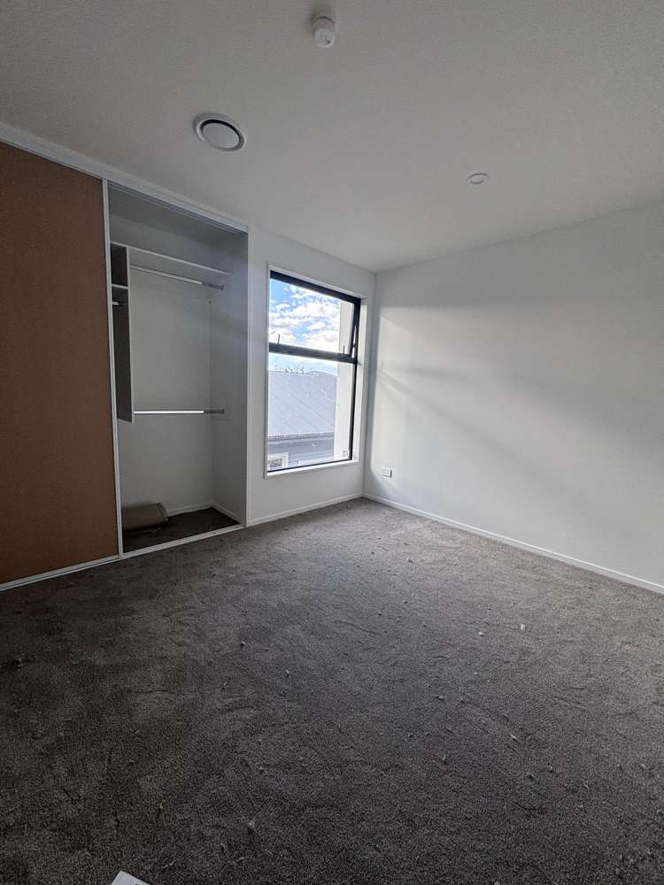 1-9/160 Clarence Street_5