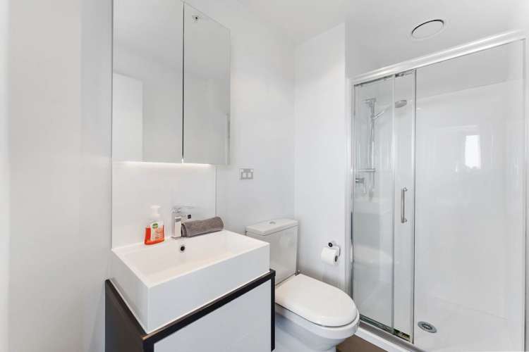 1510/8 Airedale Street City Centre_11