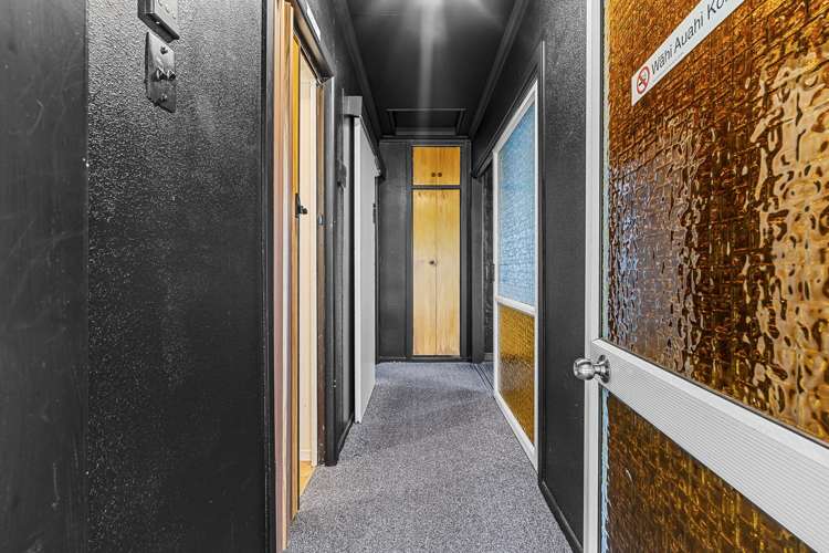 82 Strange Street Waitara_11