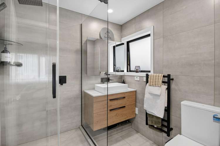 16 Clyside Avenue Half Moon Bay_26