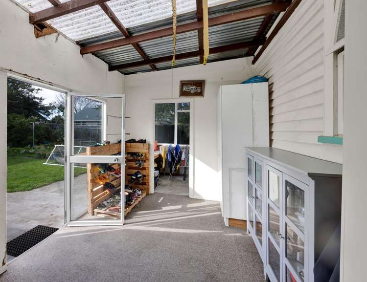 4 Kerry Lane Hawera_22