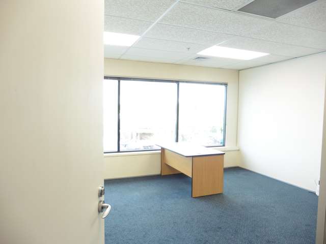 Suite 3/L3/95 Hurstmere Road Takapuna_1