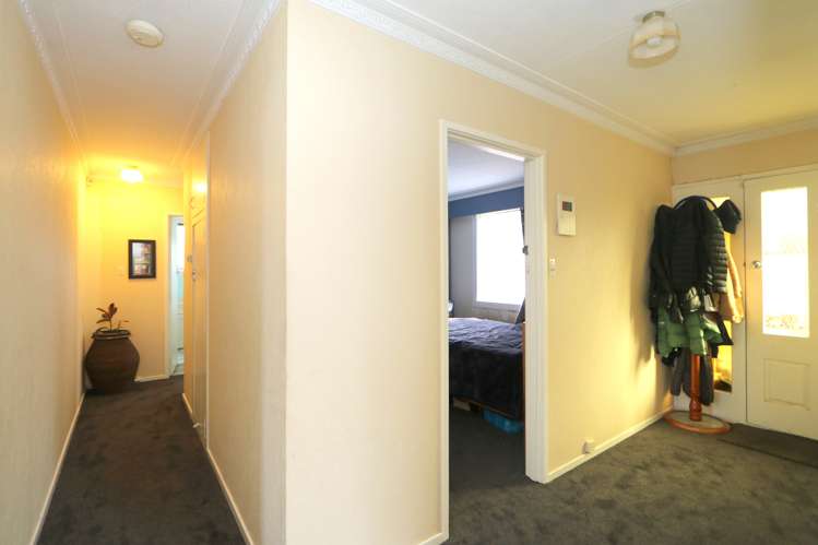 52 Edinburgh Crescent Waikiwi_12
