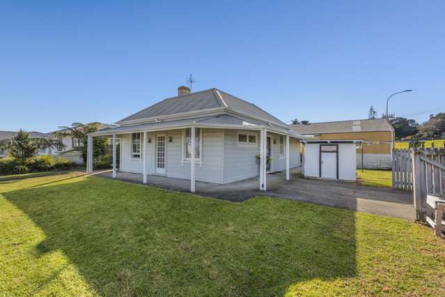2 Warre Street Waitara_2
