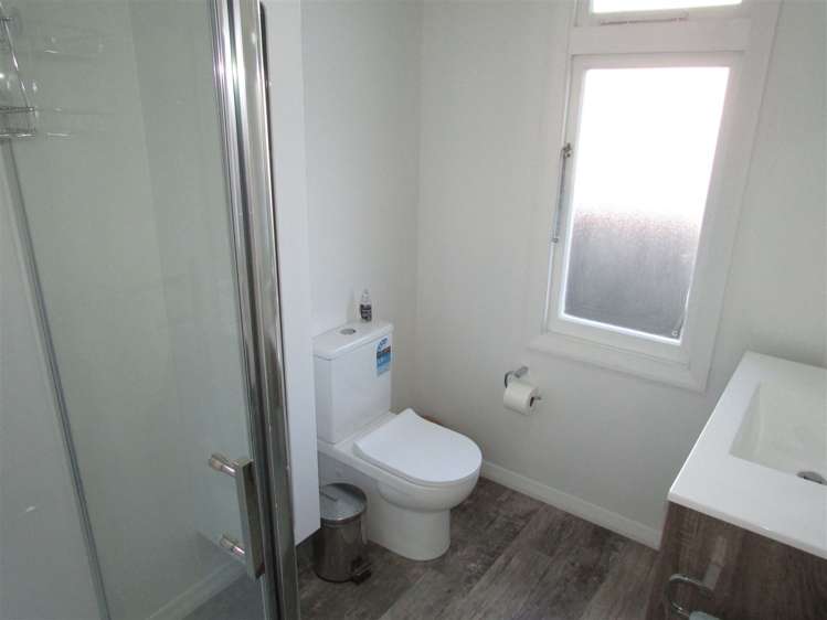 37 Marlborough Street Greymouth_27