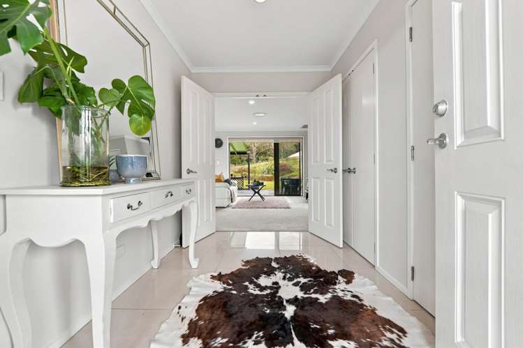 29 Whangaparaoa Road_5