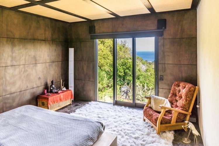 5 Pine Tree Lane Korokoro_9