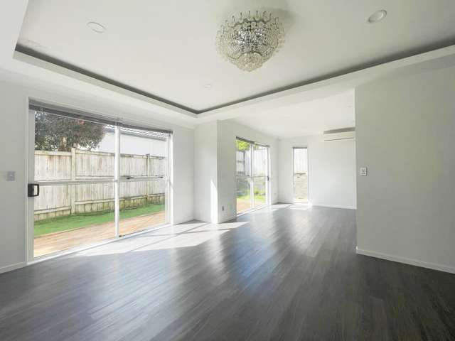 13 Stamford Crescent Flat Bush_2