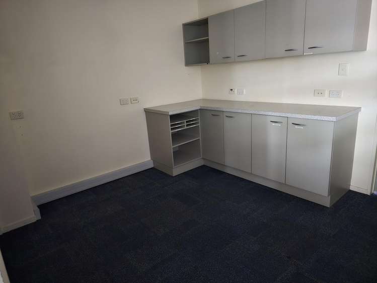 First Floor/68 King Street Pukekohe_17
