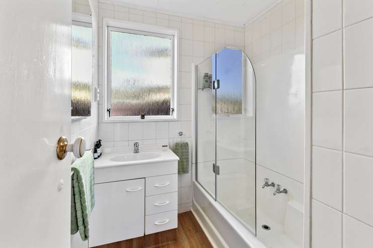 43 Hollyford Drive Clover Park_16