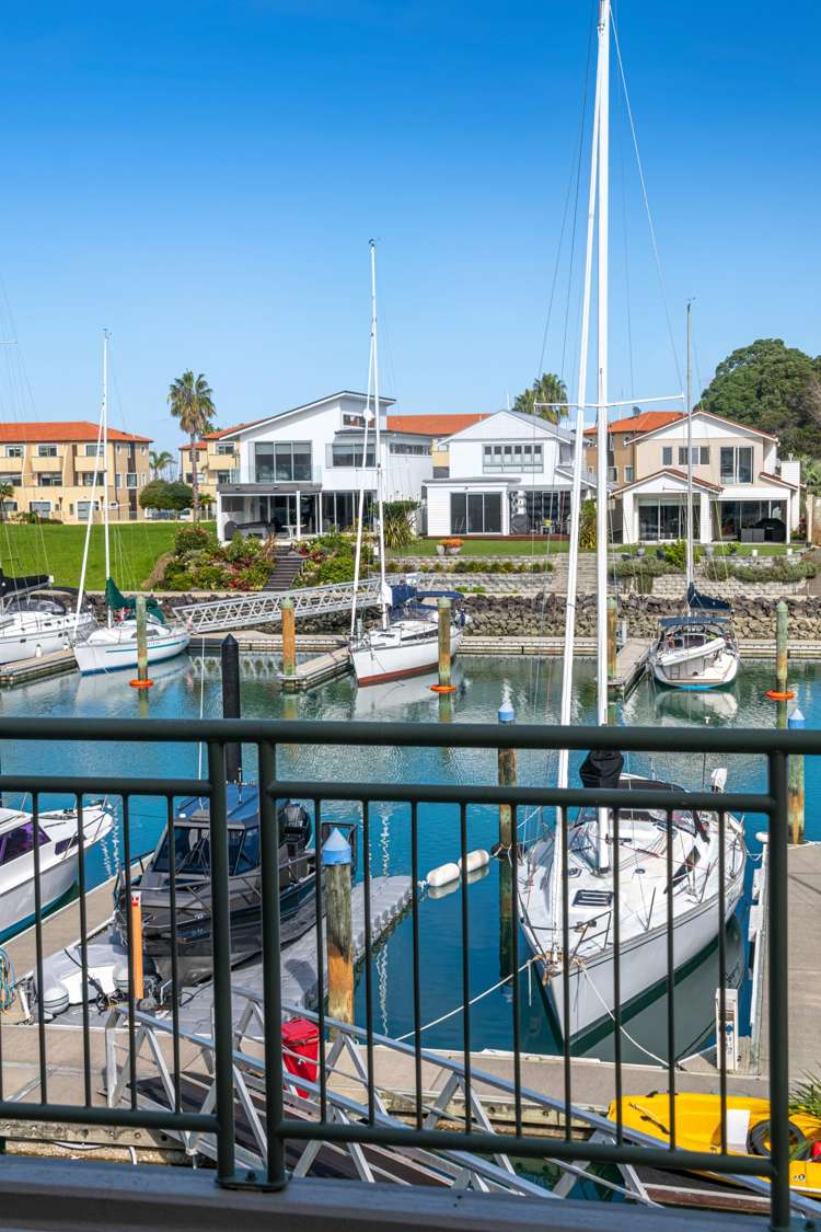 153 Waterside Crescent Gulf Harbour_29