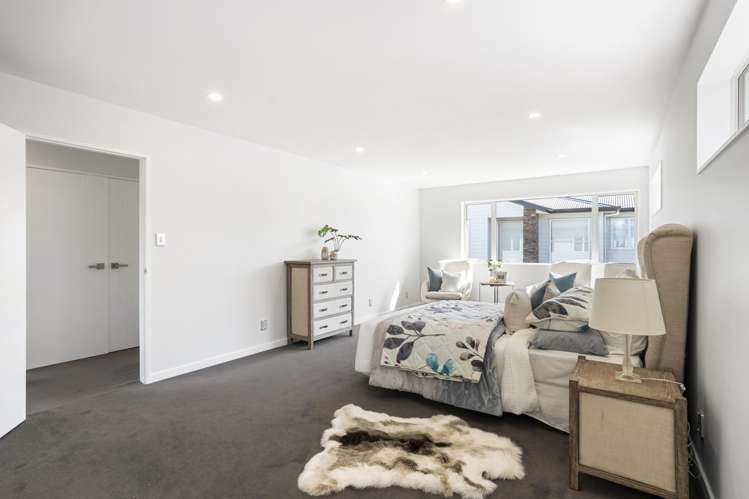 517 East Coast Road Murrays Bay_11