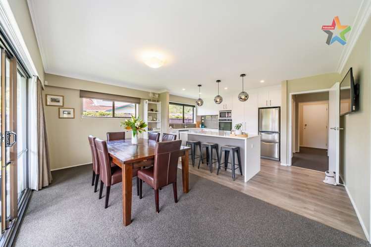 25 Waddington Drive Naenae_7