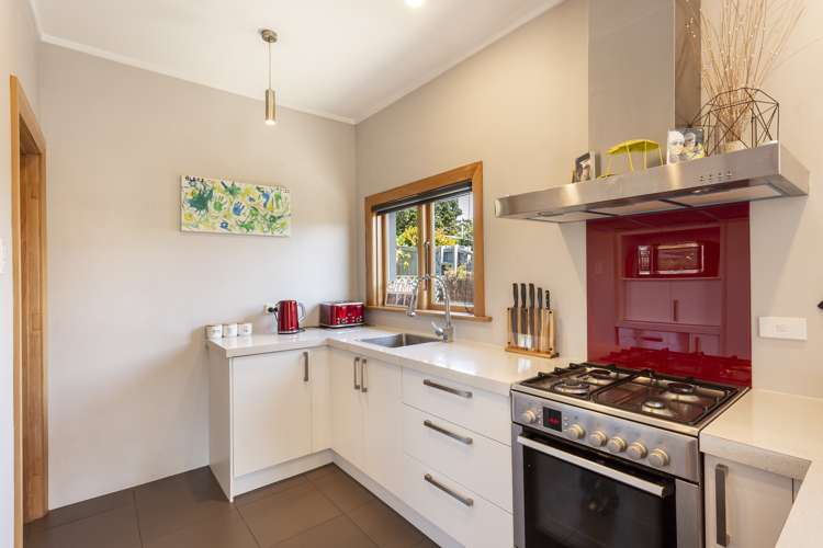 146 Main South Road Green Island_11