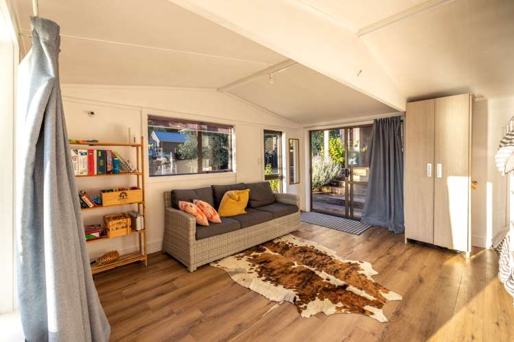 111 Hunterville Road Waiheke Island_10