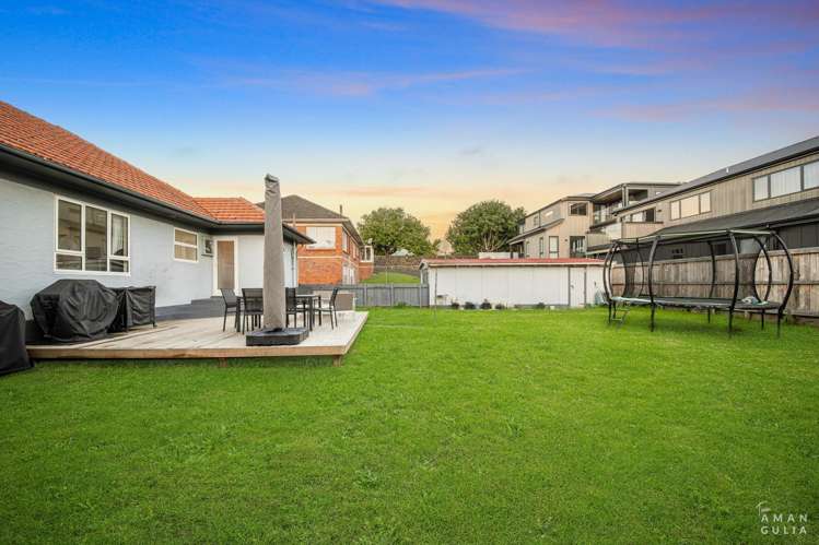 86 Valley Road Mount Eden_16