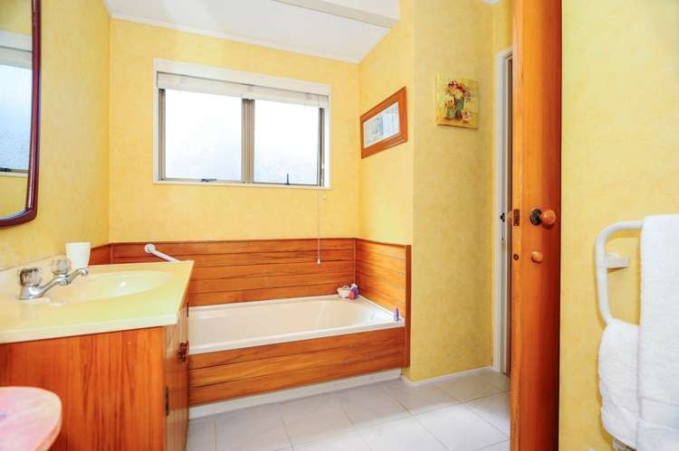 2/25 Nutsey Avenue Northcote_9