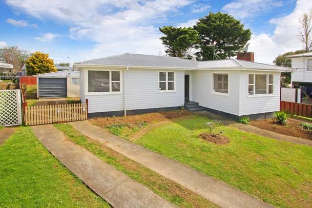 12 Rondorlyn Place Manurewa_1