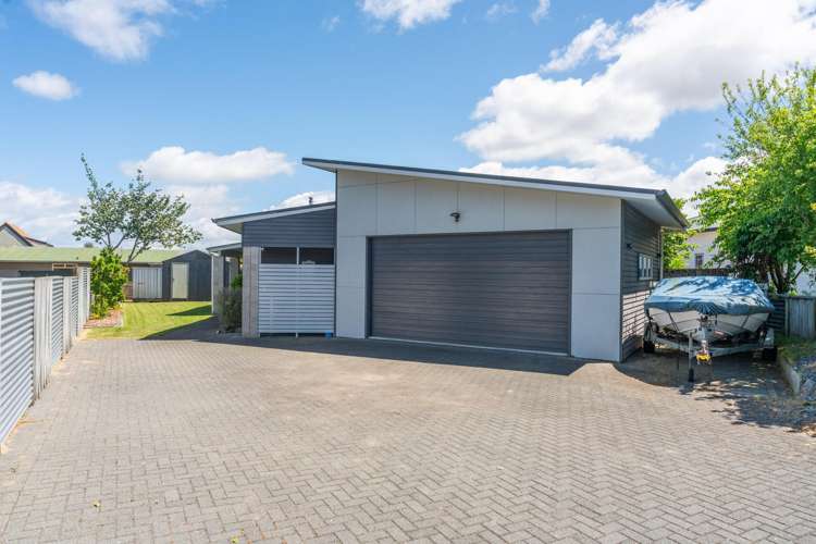 14 Brompton Close Richmond Heights_21