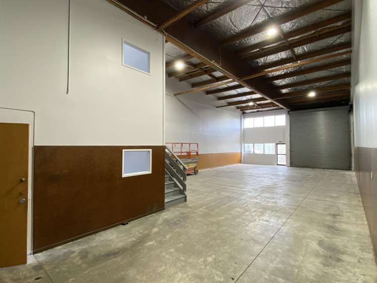 Unit 5/8-10 Firth Street Drury_1