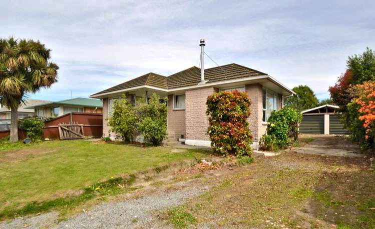 32 Oriana Crescent Hornby_7