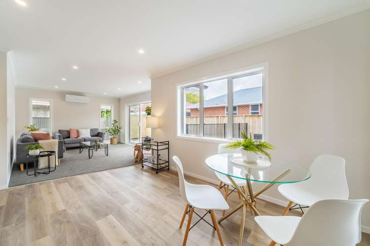 11A Hall Grove Ebdentown_6