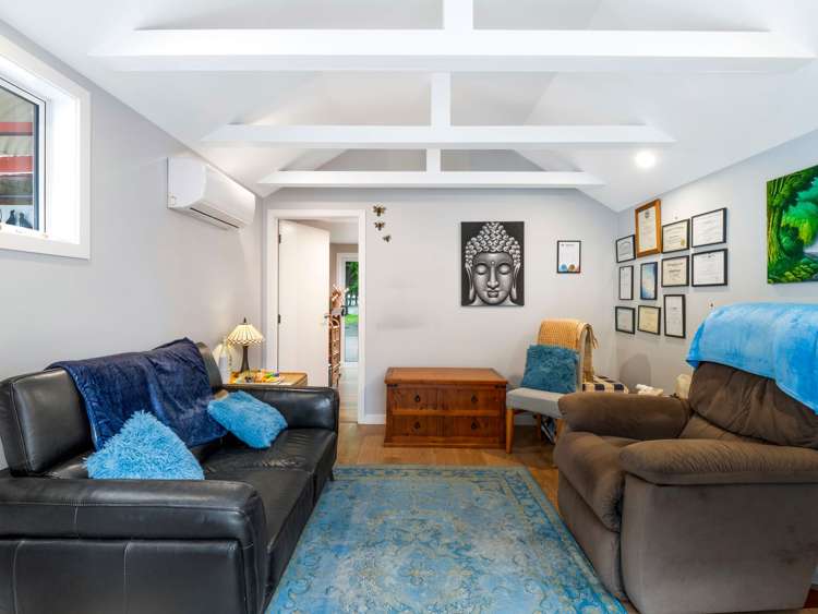 31 Brassey Road Saint Johns Hill_27