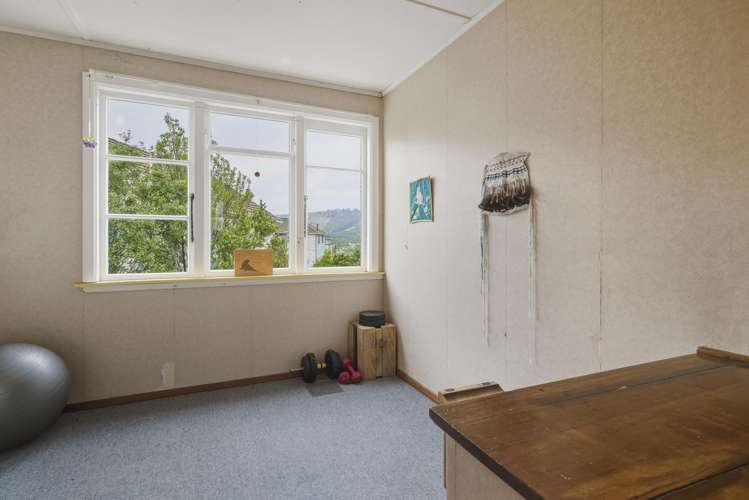 29 Allenby Avenue Liberton_11