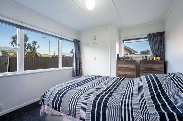 53 Croucher Street Richmond_12