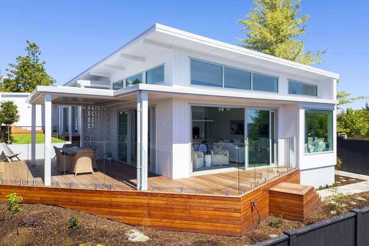 3/77 Shepherd Road Waipahihi_1