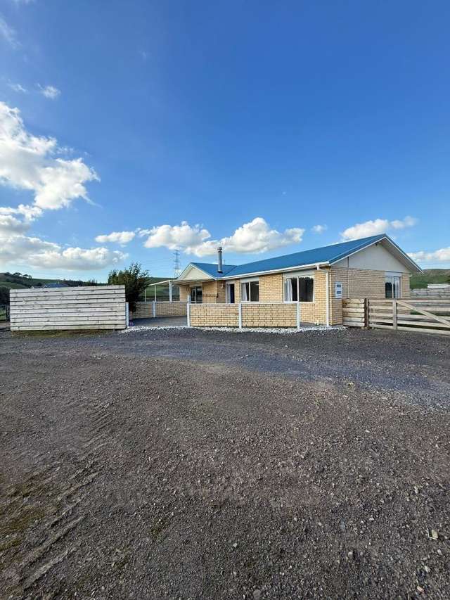 3 Bedroom Home with Triple Garage & Flexible Studio Space