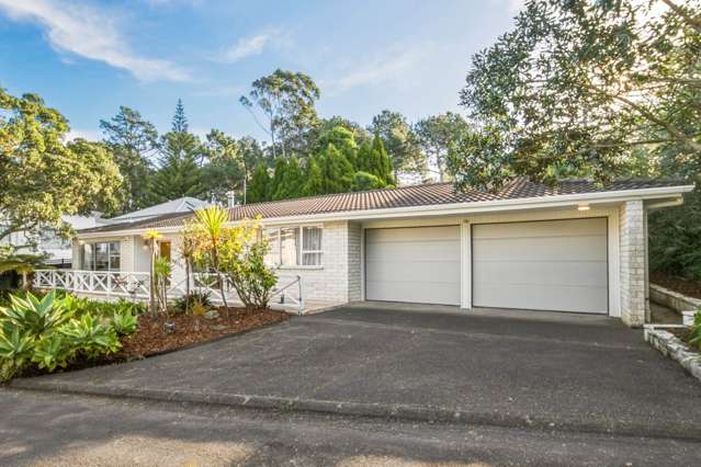 70 Ravenwood Drive Forrest Hill_2