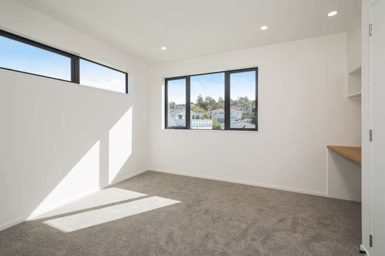 A/208 Archers Road Glenfield_12