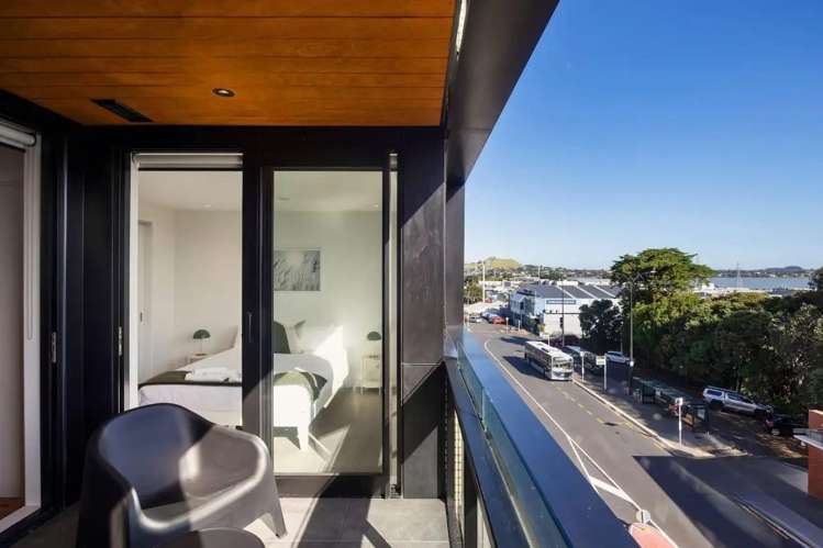 306/158 Onehunga Mall_1