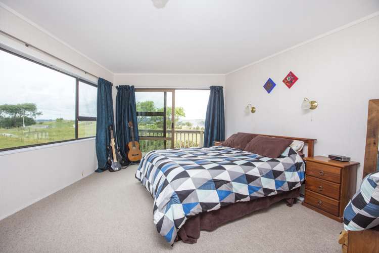 168 Okahukura Road Tapora_9