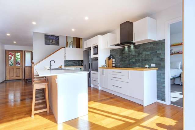 156 Piha Road Piha_3