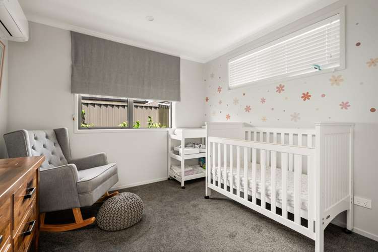 20 Raynor Crescent Pyes Pa_15