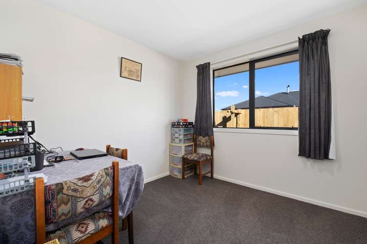 14 Hebbard Court Albert Town_10