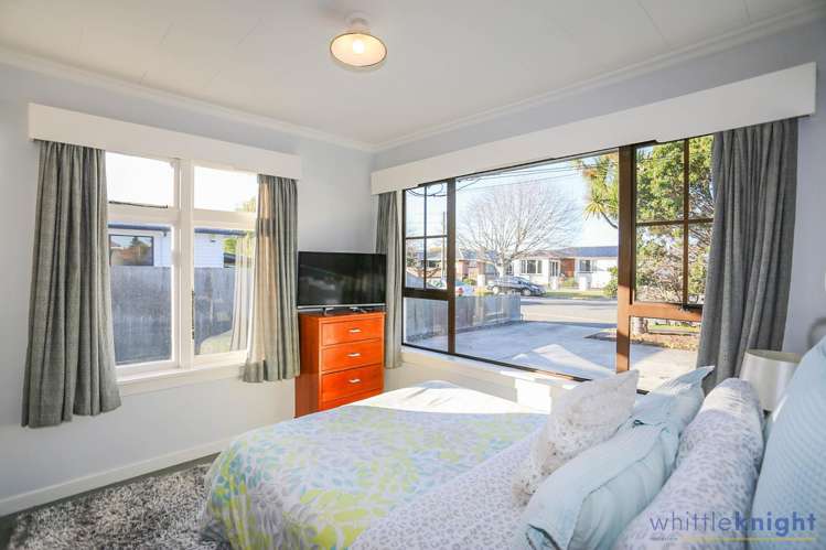 67 Coopers Road Dallington_8